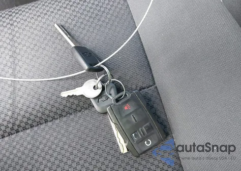 2014 Chevrolet Silverado 1500 1Lt z USA, uszkodzony, nr VIN 1GCVKREH0EZ252840